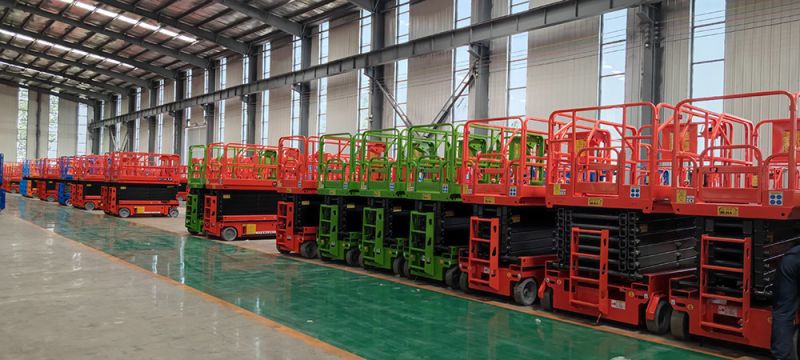 全自行式液壓升降平臺